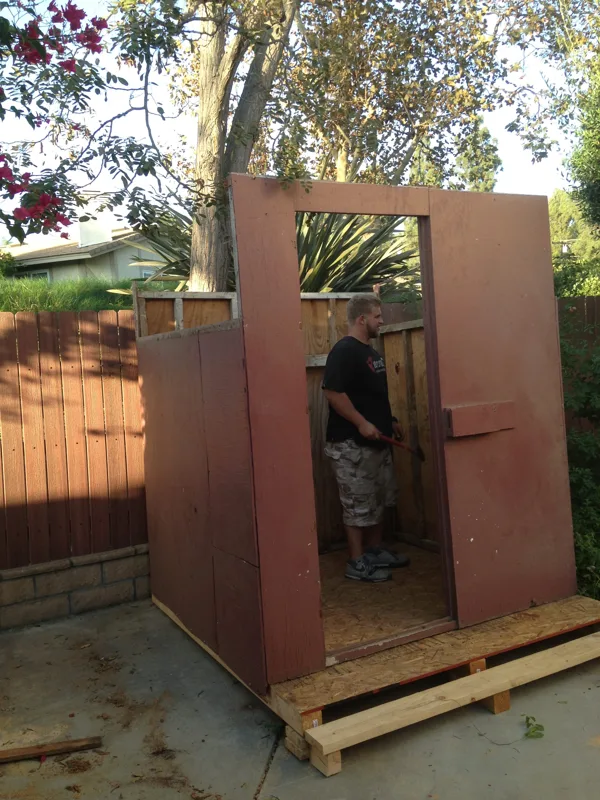 helping my friend move shed from his old house to his new residence
